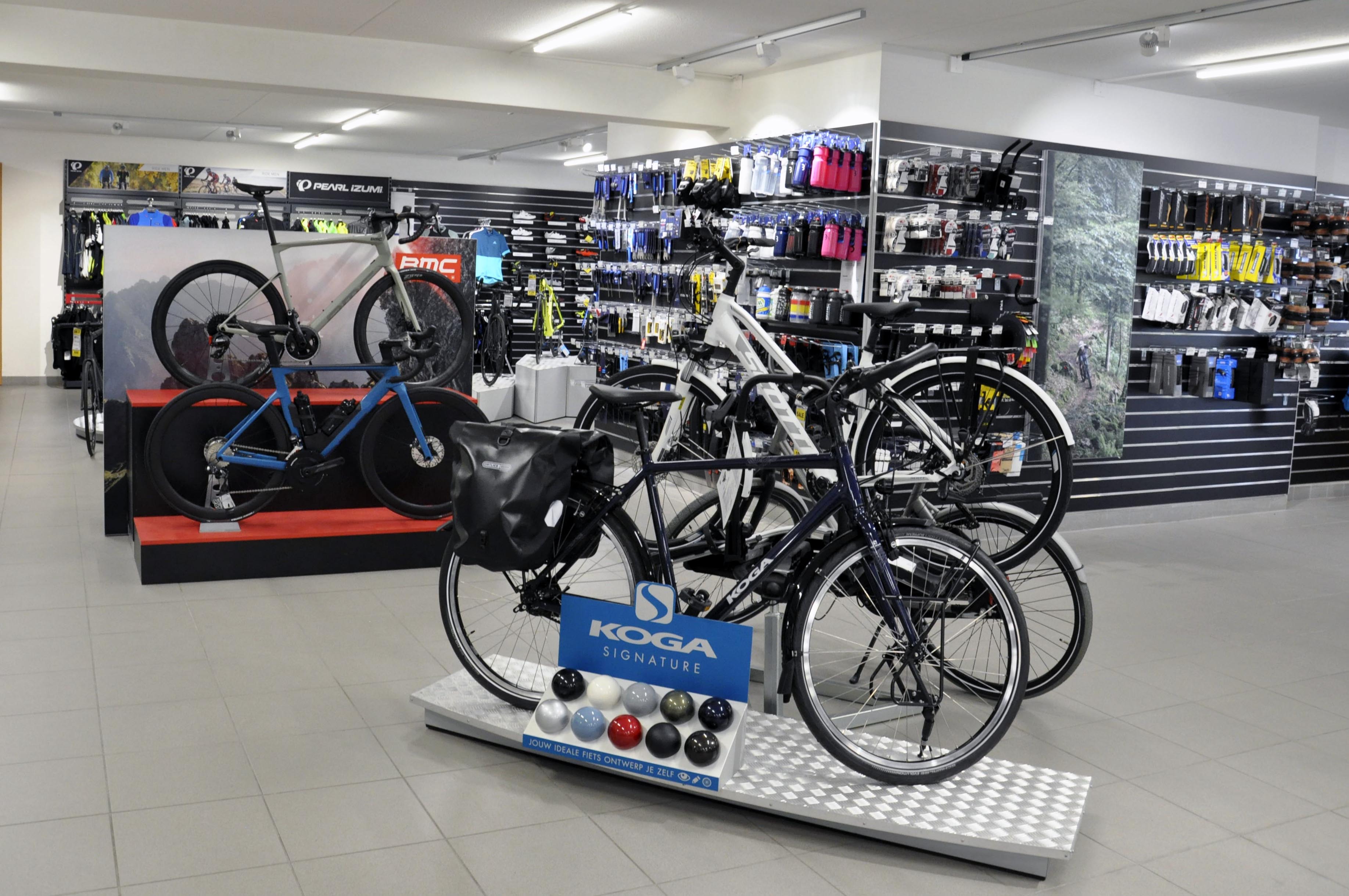 Rullens Tweewielers - Winkel algemeen